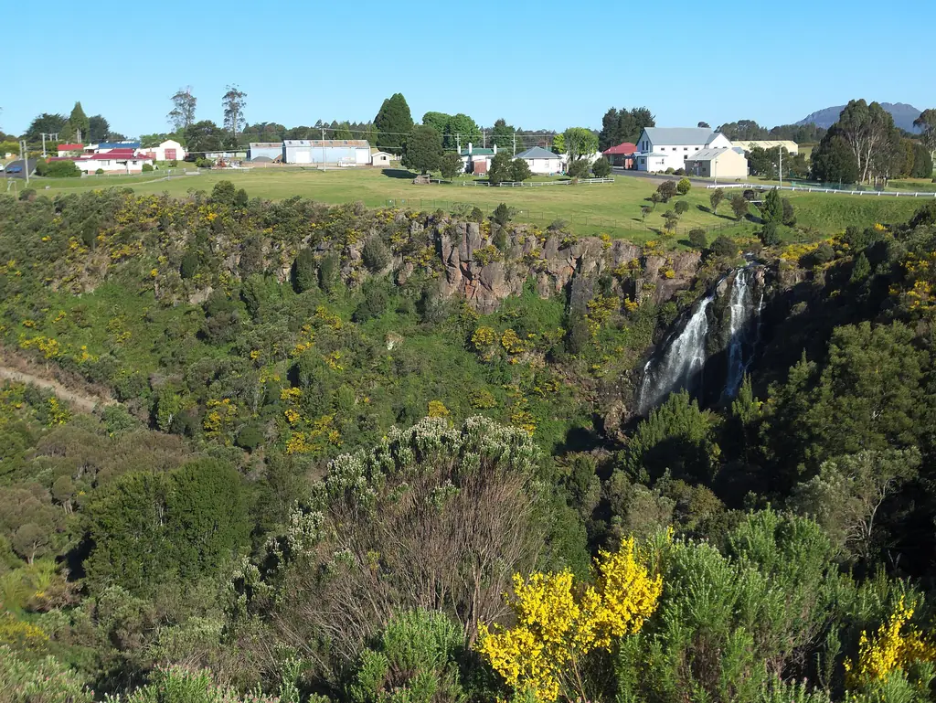 Waratah Falls and the Waratah River valley